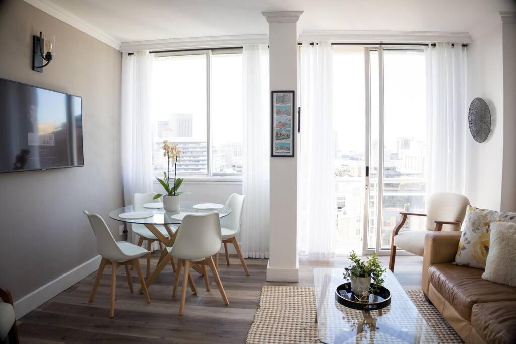 Modern, Trendy And Comfortable 2 Bedroom Apartment In Kapsztad Zewnętrze zdjęcie