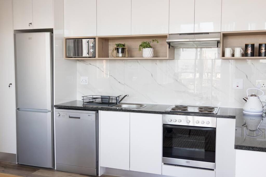 Modern, Trendy And Comfortable 2 Bedroom Apartment In Kapsztad Zewnętrze zdjęcie